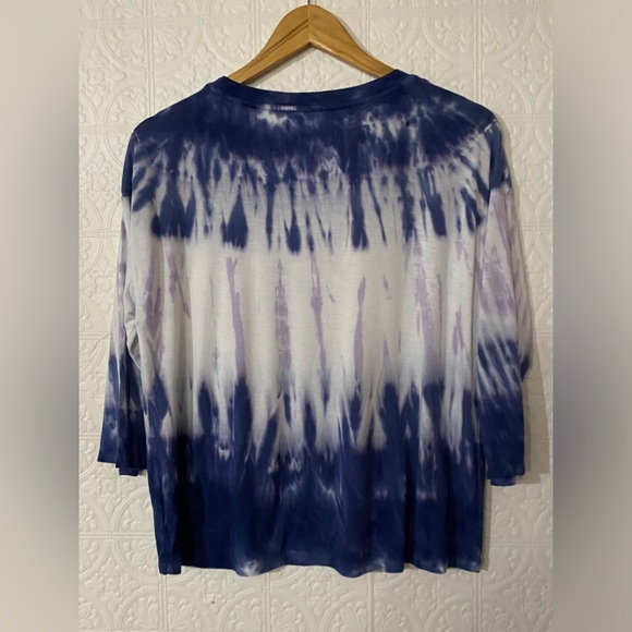 Wallflower | Tye Dyed Cropped | 3/4 Sleeve with pokey detail | Large - Picture 2 of 3